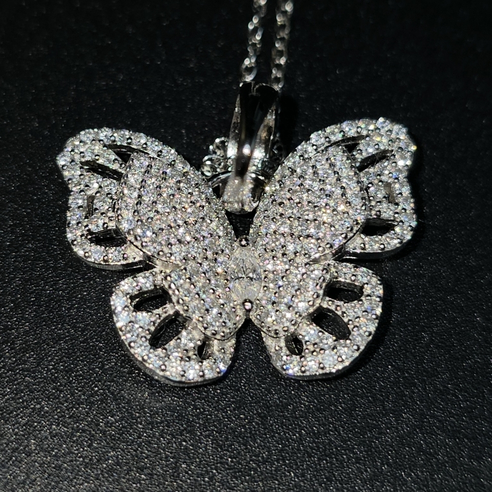 ✨ Moissanite Butterfly Necklace – 925 Sterling Silver (Italian Made) ✨
